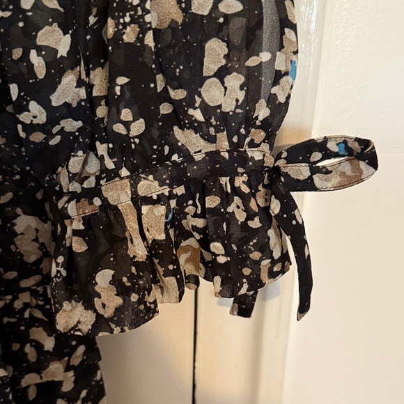 NWT Hugo Boss Denada Black and Cream Long Sleeve Dress - Picture 6 of 9